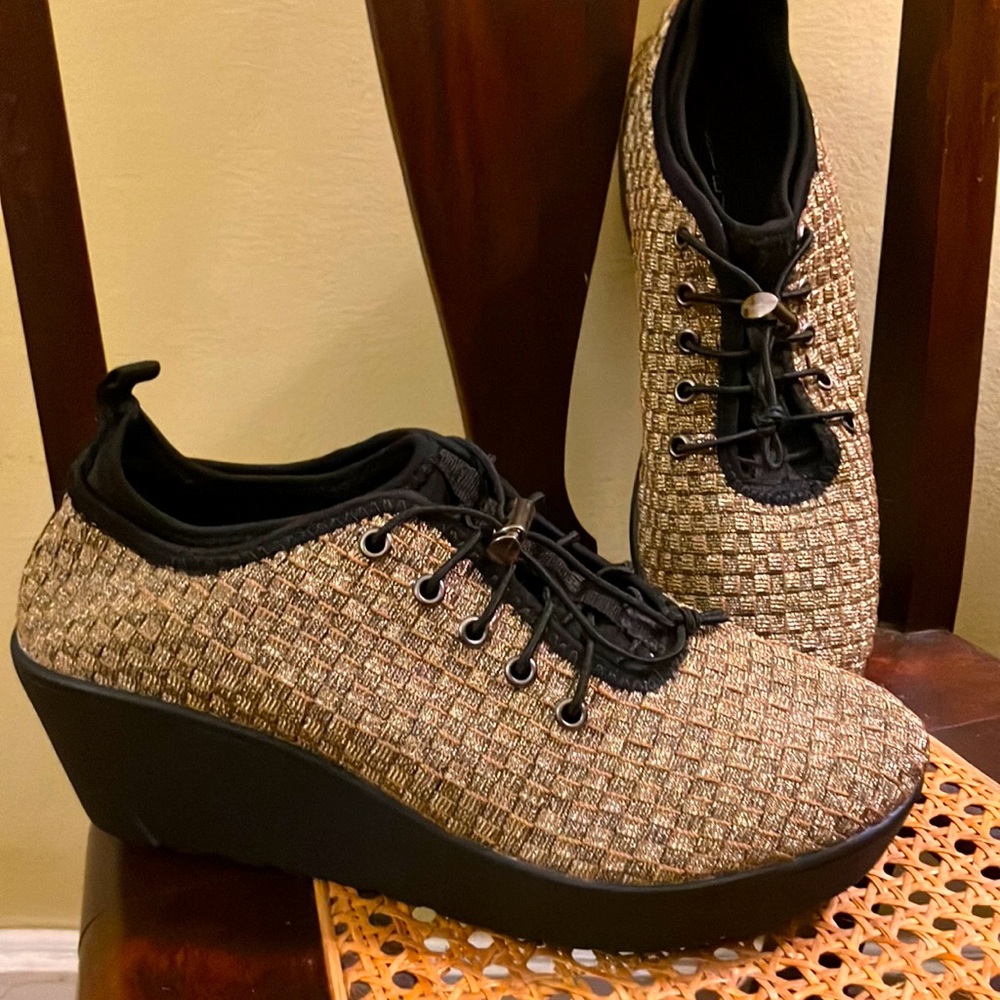 Steven Madden woven stretchy wedge slip ons
